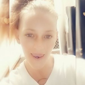 Meet your Posher, Manda